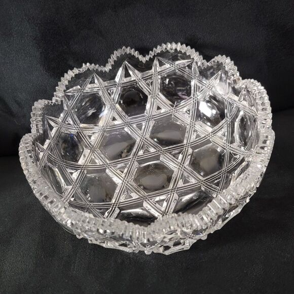 Rare Krys Tol Clear Diamond Geometric Medium Cut Crystal Scalloped Serving Bowl - Picture 11 of 11